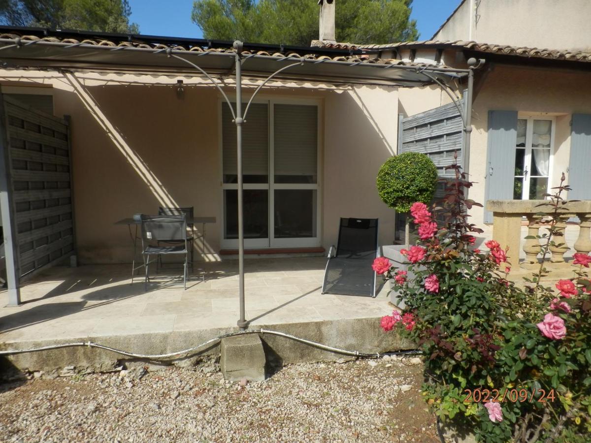 Mas Les Vieux Chenes Bed & Breakfast Льомбеск Екстериор снимка