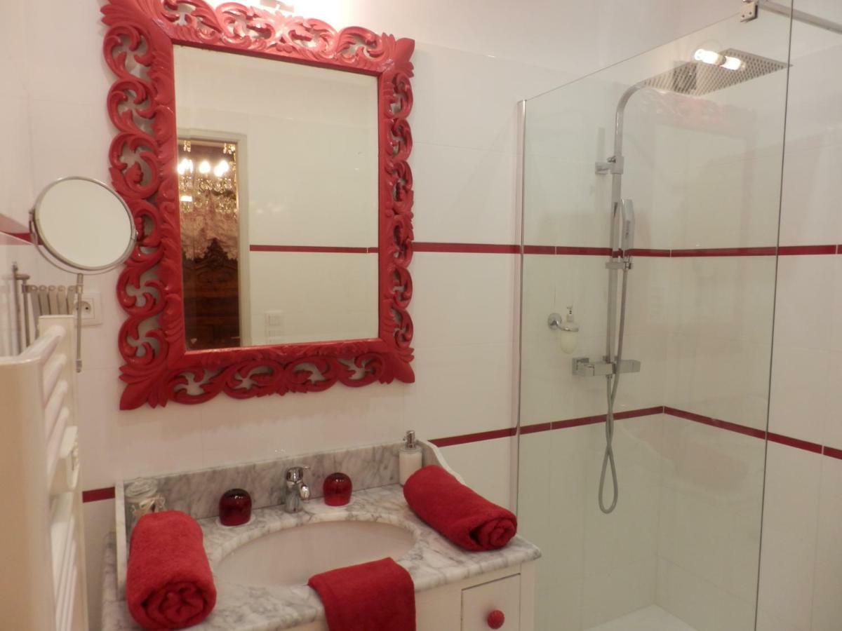 Mas Les Vieux Chenes Bed & Breakfast Льомбеск Екстериор снимка
